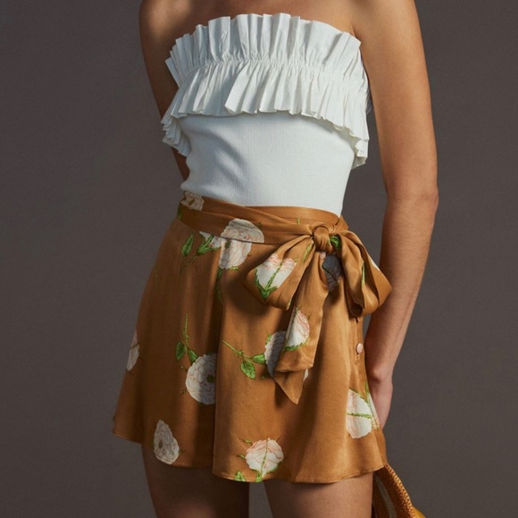 Anthropologie Pants - NWT ~ Anthropologie Maeve Floral Print Skort ~ size 6